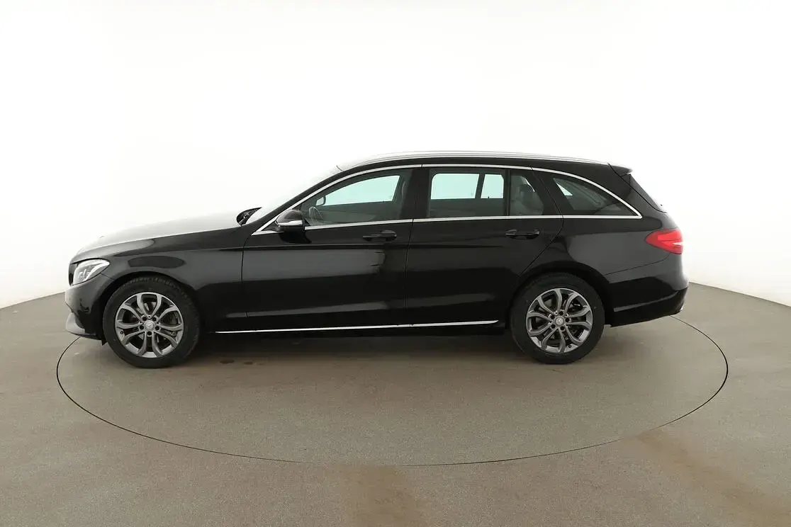 Gebraucht Mercedes C180 Avantgarde 116 PS (85 kW) 2015 Schwarz Kombi