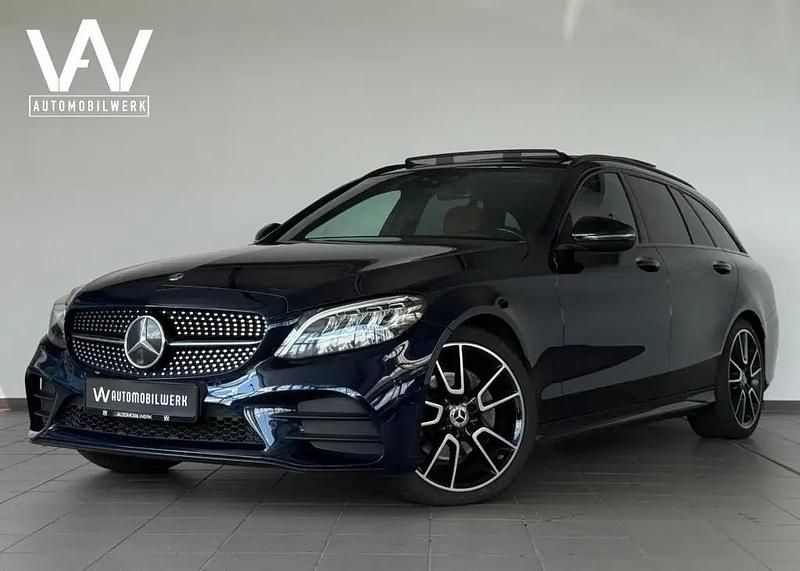 Blau cavansitblau metalliclack Gebraucht 2019 Mercedes C220 AMG Limousine | 26.890 € (Fairer Preis) - Bild 1/4