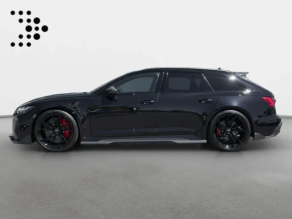 Używany Audi RS6 Performance 760 KM (558 kW) 2025 Czarny Kombi