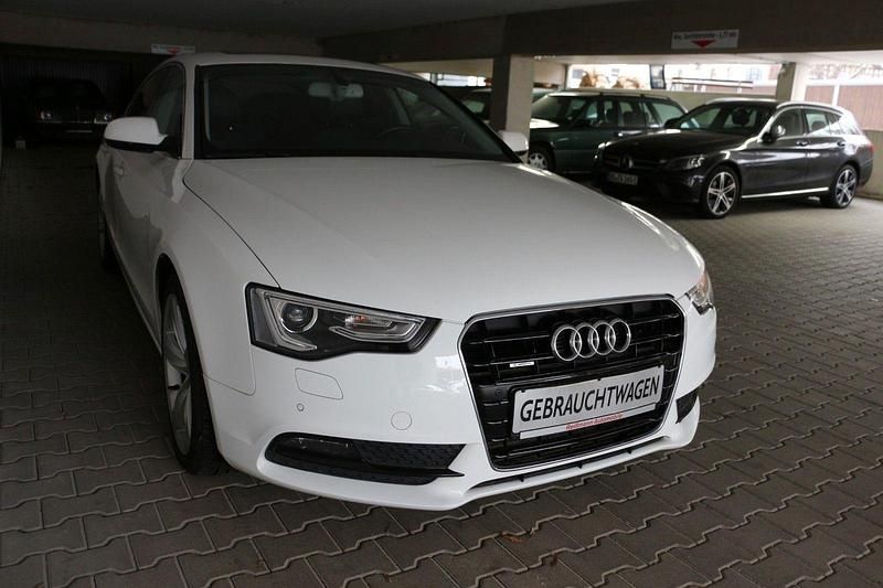 Gebraucht Audi A5 Advanced 177 PS (130 kW) 2014 Weiß Coupé