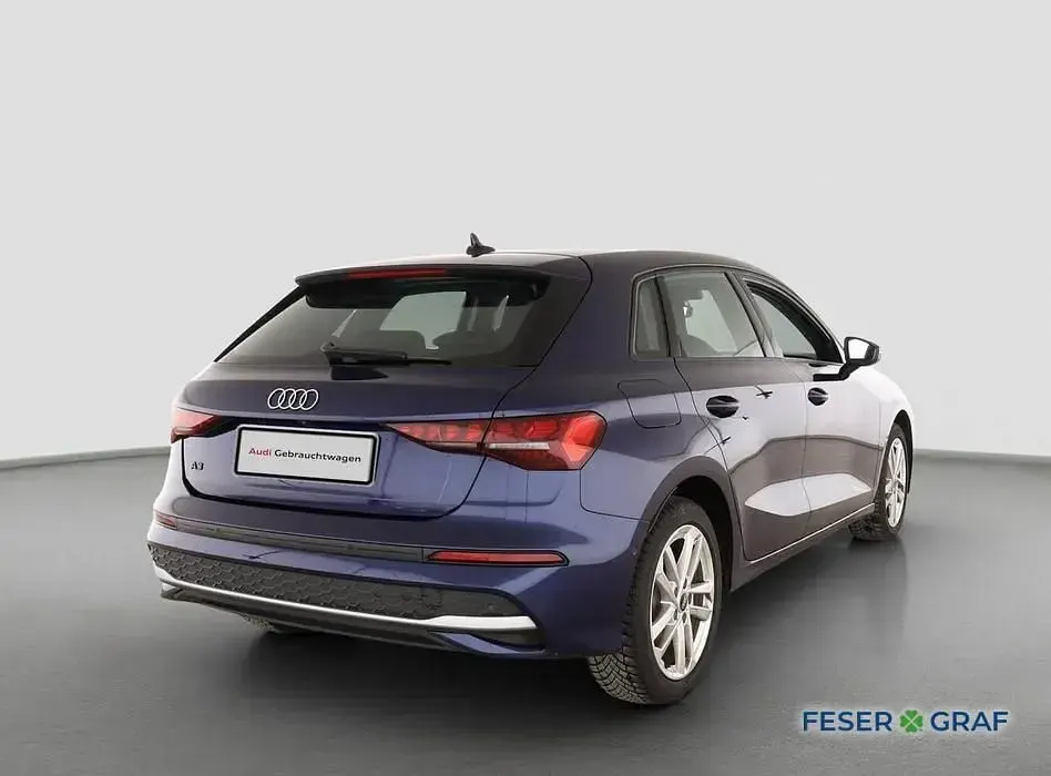 Occasion Audi A3 Ambiente 150 ch (110 kW) 2025 Bleue Berline