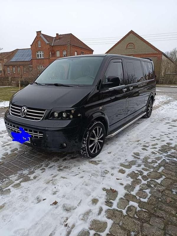 Gebraucht VW T5 Comfortline 174 PS (127 kW) 2009 Schwarz Van