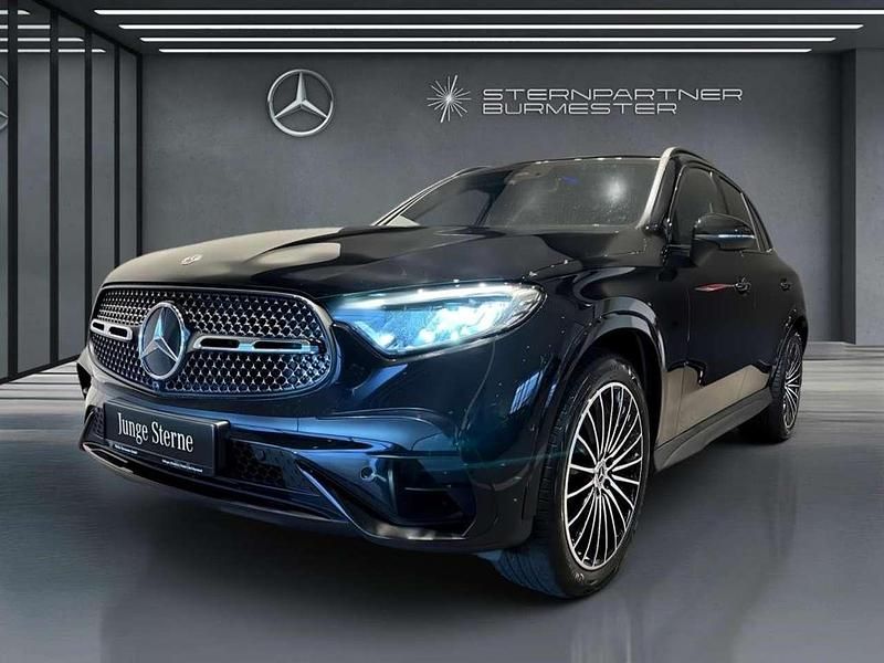 Unilack schwarz Gebraucht 2022 Mercedes GLC220 AMG SUV | 39.990 € (Superpreis) - Bild 1/4