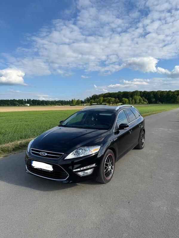 Schwarz Gebraucht 2011 Ford Mondeo Kombi | 7.399 € (Fairer Preis) - Bild 1/4