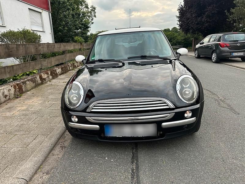 Gebraucht Mini Cooper 116 PS (85 kW) 2004 Schwarz Kleinwagen