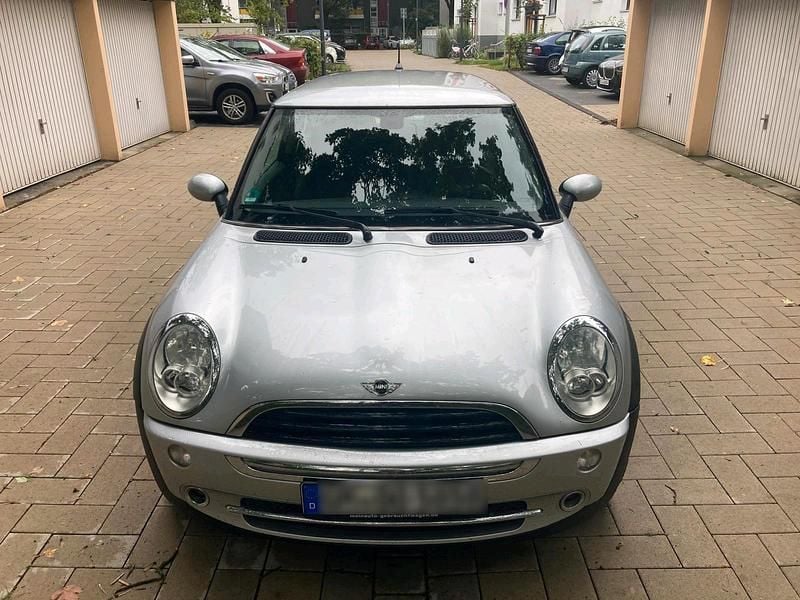 Silber Gebraucht 2006 Mini ONE Seven Kleinwagen | 2.790 € (Guter Preis) - Bild 1/4