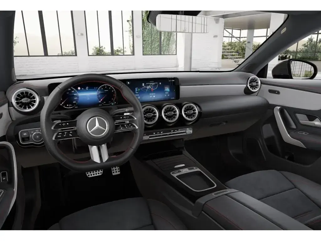 Gebraucht Mercedes CLA200 Advanced Plus 222 PS (163 kW) 2024 Kosmosschwarz Coupé