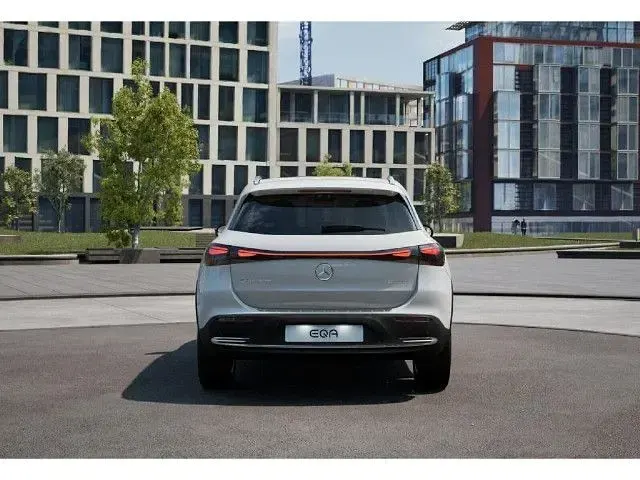 Brugt Mercedes EQA300 167 kW (228 HK) 2025 SUV