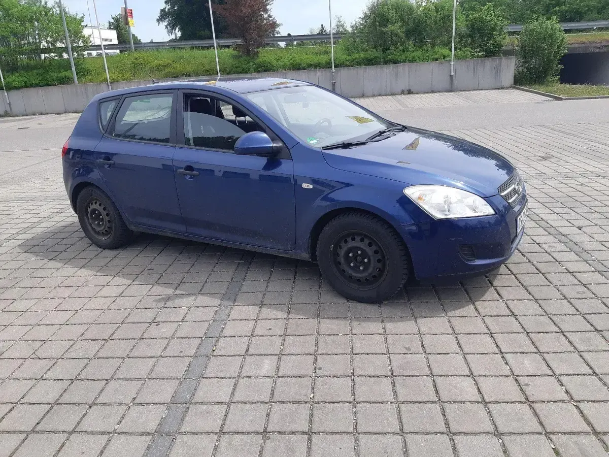 Gebraucht Kia Ceed 120 PS (88 kW) 2008 Kleinwagen