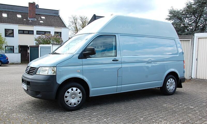 Grau Gebraucht 2009 VW T5 Van | 8.700 € (Superpreis) - Bild 1/4