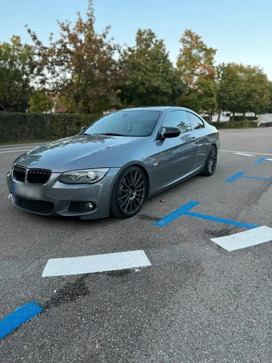 Gebraucht BMW 335 M Performance 326 PS (239 kW) 2012 Grau Coupé