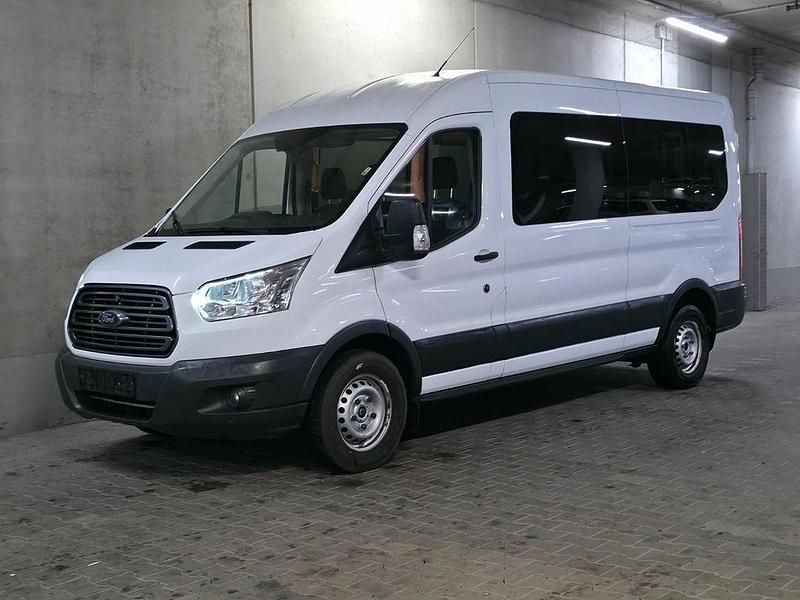 Gebraucht Ford Transit 131 PS (96 kW) 2019 Weiß Kombi