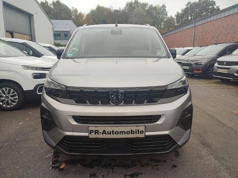 Gebraucht Peugeot Rifter 131 PS (96 kW) 2024 Grau Van / Kleinbus