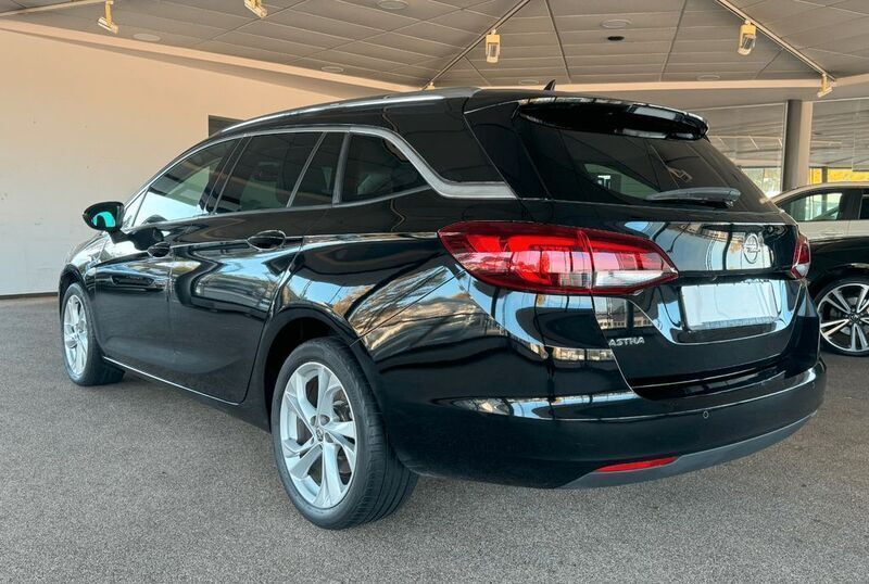 Gebraucht Opel Astra Innovation 136 PS (100 kW) 2019 Schwarz Kombi
