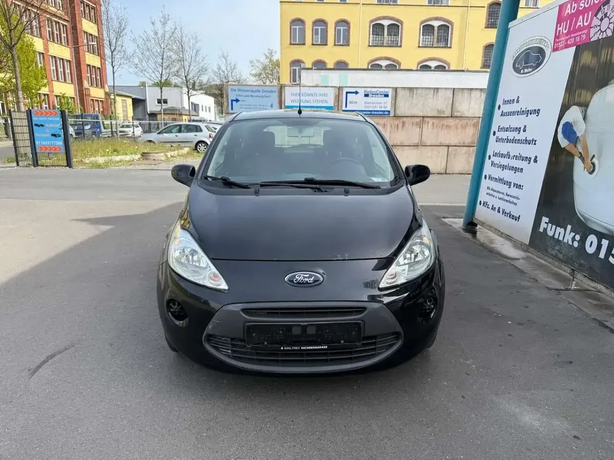 Gebraucht Ford Ka Trend 69 PS (50 kW) 2016 Schwarz Limousine