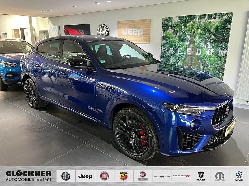 Blau Gebraucht 2020 Maserati Levante SUV | 37.990 € - Bild 1/4