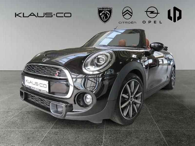 Schwarz / midnight black Gebraucht 2020 Mini Cooper S Kleinwagen | 23.980 € - Bild 1/3