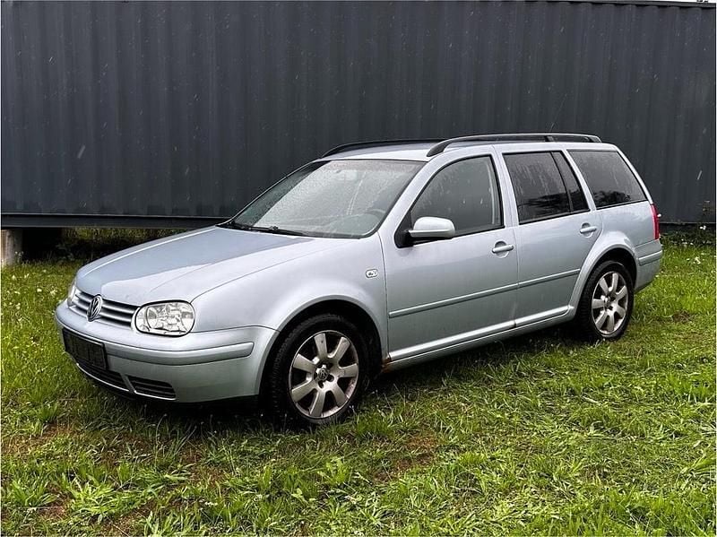 Blau Gebraucht 2004 VW Golf IV Kombi | 1.450 € (Superpreis) - Bild 1/4