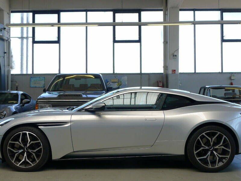 Andere Gebraucht 2020 Aston Martin DB11 Coupé | 139.950 € - Bild 1/4