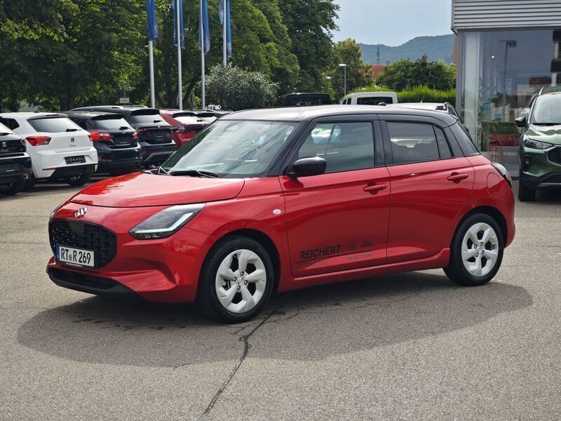 Rot Gebraucht 2025 Suzuki Swift Comfort Limousine | 17.900 € (Fairer Preis) - Bild 1/4