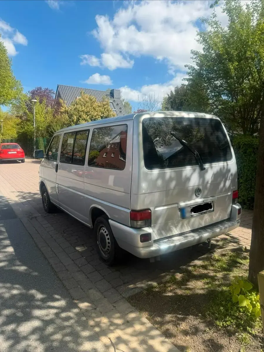 Gebraucht VW T4 102 PS (75 kW) 2002 Silber Van