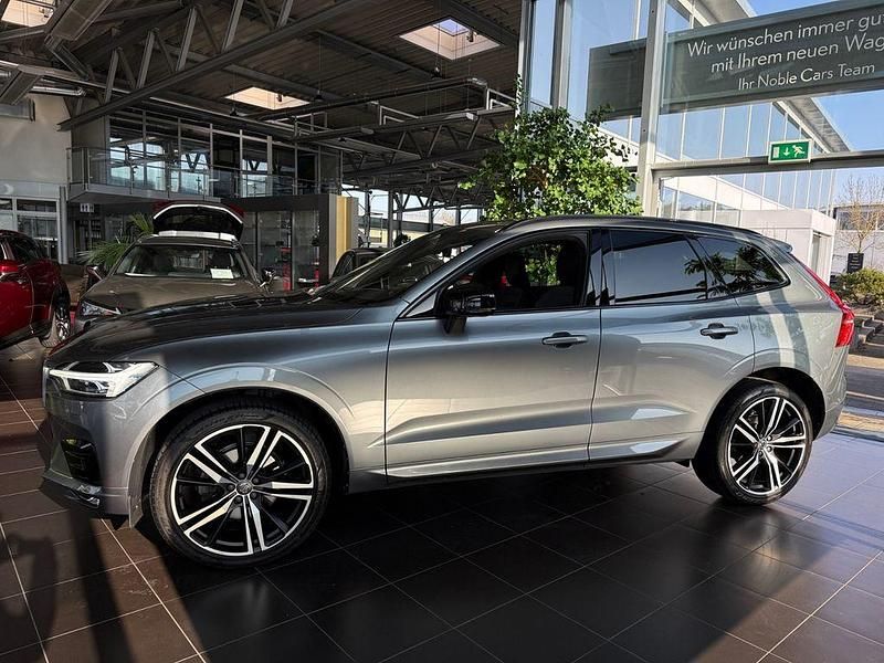 Gebraucht Volvo XC60 R-Design 190 PS (139 kW) 2020 Osmium grey (metallic) SUV