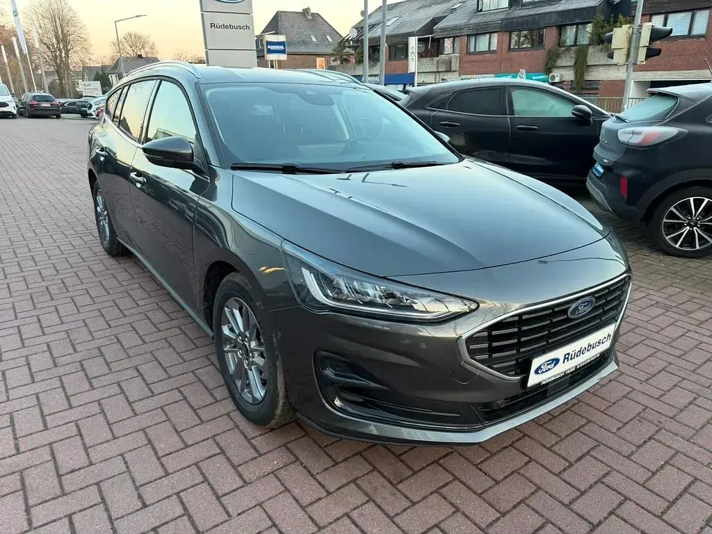 Nowe Ford Focus Titanium X 155 KM (114 kW) 2026 Szary Sedan/Limuzyna