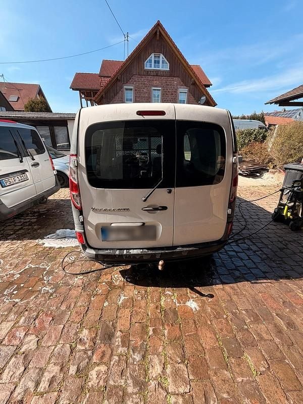 Gebraucht Renault Kangoo 75 PS (55 kW) 2016 Weiß Van / Kleinbus