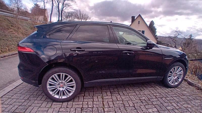 Gebraucht Jaguar F-Pace Portfolio 300 PS (220 kW) 2016 Schwarz SUV