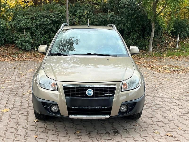 Beige Gebraucht 2008 Fiat Sedici SUV | 2.100 € (Guter Preis) - Bild 1/4