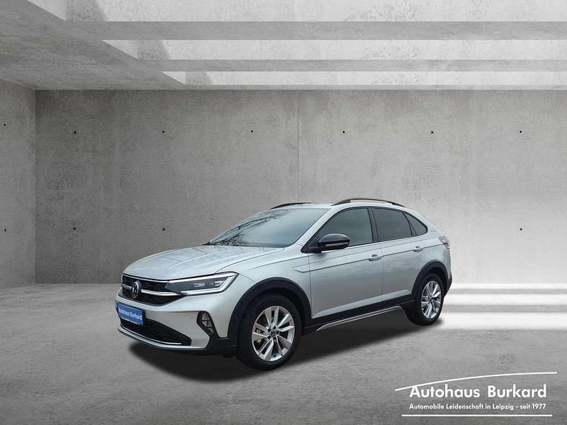 Reflexsilber metallic Gebraucht 2025 VW Taigo Goal SUV | 30.900 € - Bild 1/4