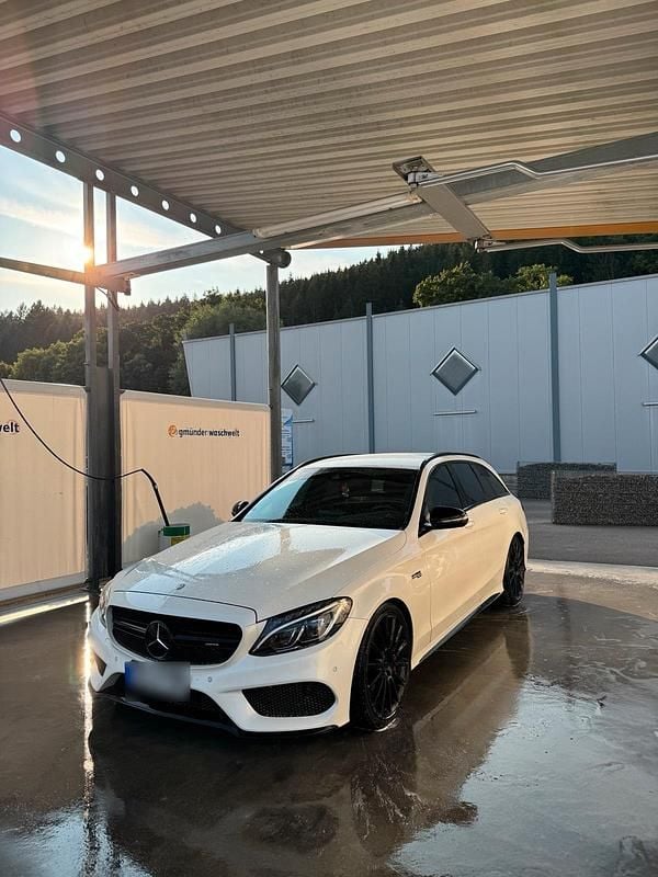 Gebraucht Mercedes C450 AMG 367 PS (269 kW) 2016 Weiß Kombi