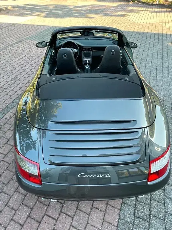 Gebraucht Porsche 997 325 PS (239 kW) 2006 Grau Cabrio