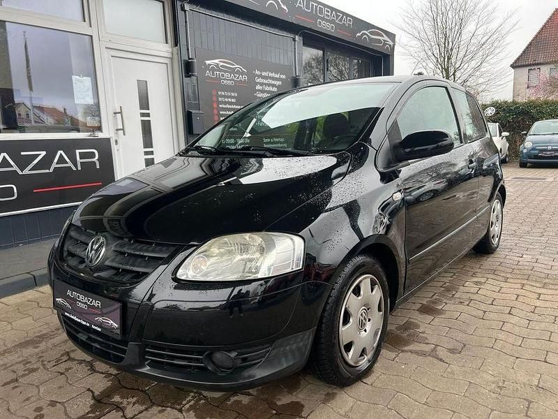 Gebraucht VW Fox Basis 69 PS (50 kW) 2007 Schwarz Kleinwagen