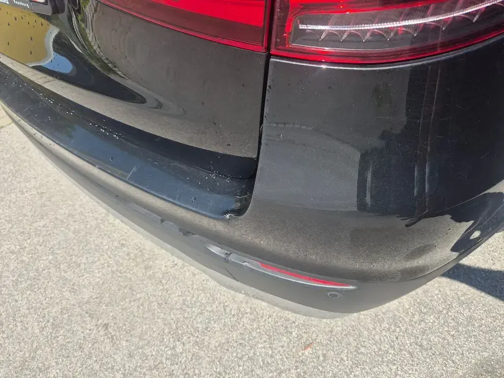 Gebraucht Mercedes GLC200 163 PS (119 kW) 2020 Grau SUV