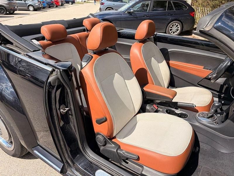 Używany VW Beetle 150 KM (110 kW) 2015 Czarny Hatchback