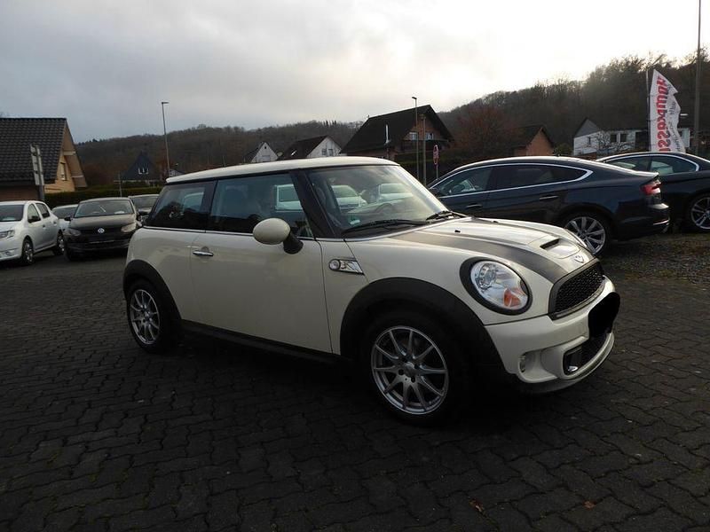 Gebraucht Mini Cooper S 184 PS (135 kW) 2011 Weiß Kleinwagen
