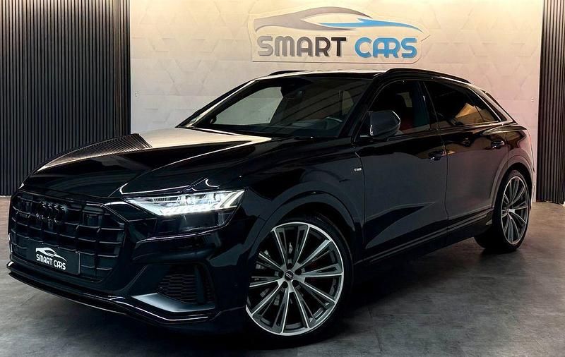 Gebraucht Audi Q8 Competition 286 PS (210 kW) 2024 Mythosschwarz SUV