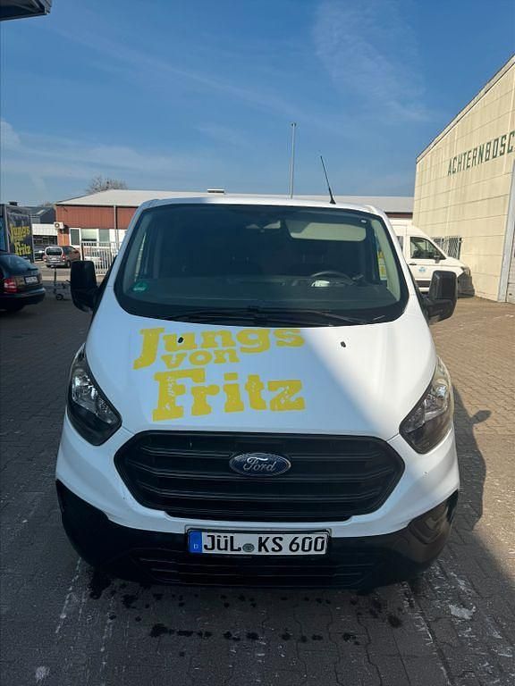 Gebraucht Ford Transit Custom 105 PS (77 kW) 2019 Weiß Van / Kleinbus
