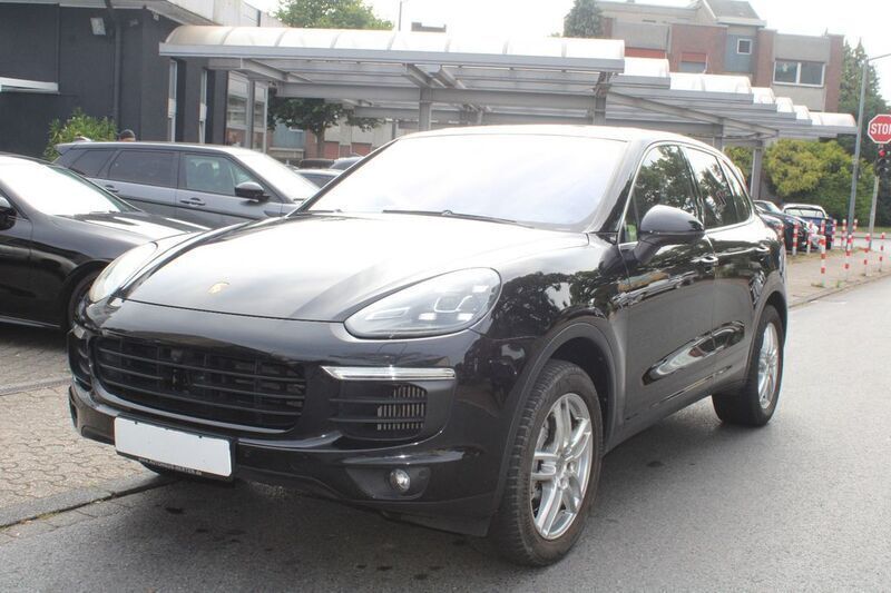 Schwarz Gebraucht 2016 Porsche Cayenne S SUV | 38.900 € (Fairer Preis) - Bild 1/4