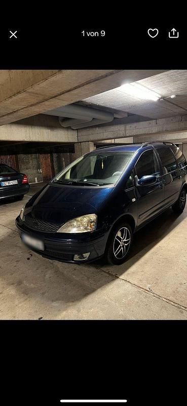 Blau Gebraucht 2005 Ford Galaxy Ghia Van / Kleinbus | 2.300 € (Guter Preis) - Bild 1/4