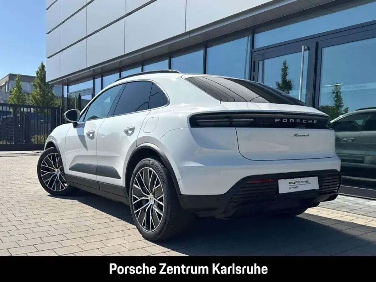 Gebraucht Porsche Macan 408 PS (300 kW) 2024 Weiß SUV