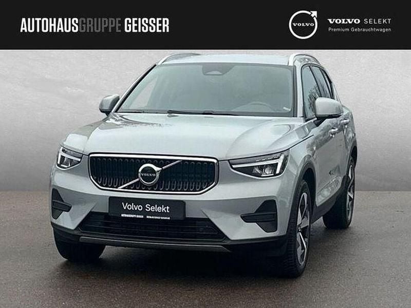 Gebraucht Volvo XC40 Core 163 PS (119 kW) 2024 Vapour grey SUV