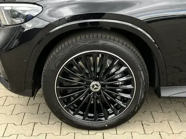 Gebraucht Mercedes GLC450 AMG line 367 PS (269 kW) 2025 Schwarz SUV