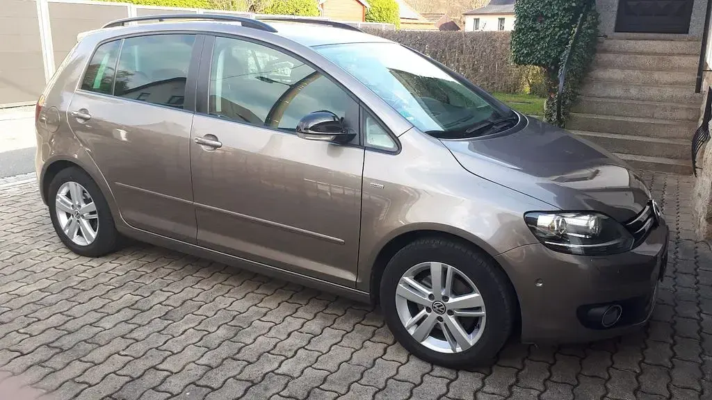 Gebraucht VW Golf Plus Match 122 PS (89 kW) 2012 Beige Van / Kleinbus