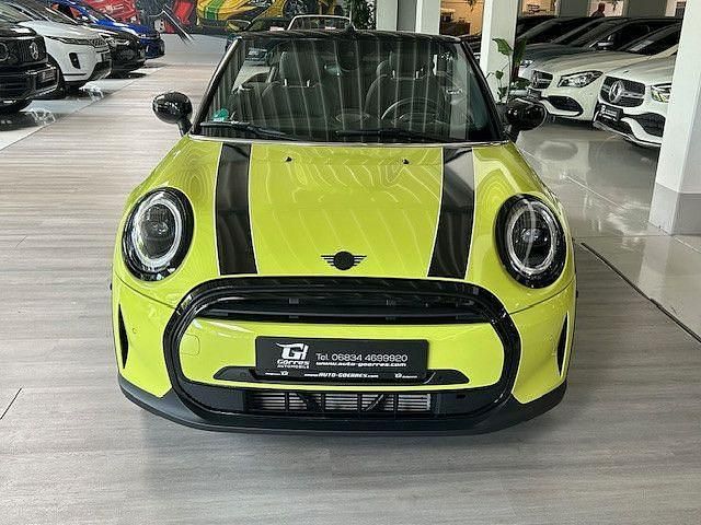 Gebraucht Mini Cooper Cabriolet Classic 136 PS (100 kW) 2022 Gelb Cabrio