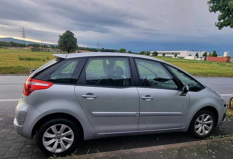 Grau Gebraucht 2009 Citroën Grand C4 Picasso Van / Kleinbus | 2.599 € (Guter Preis) - Bild 1/4