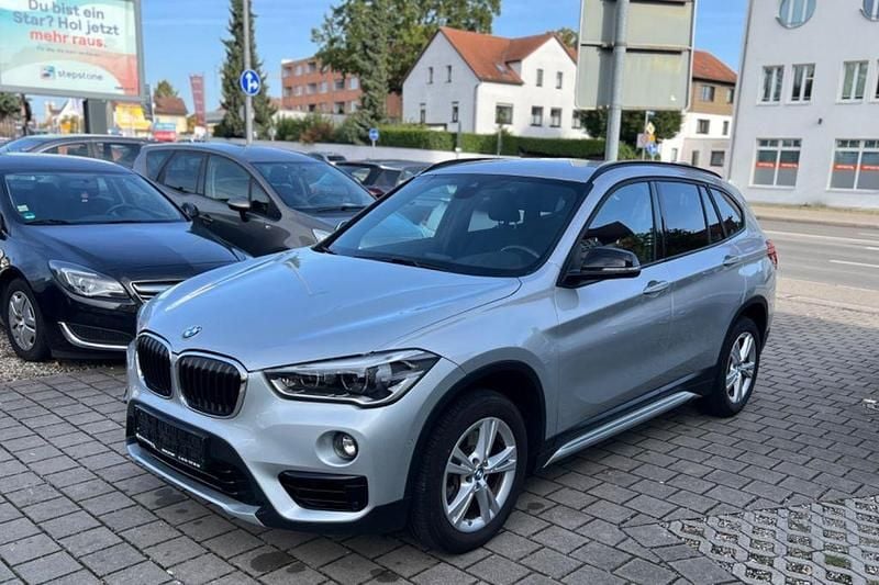 Gebraucht BMW X1 Sport Line 192 PS (141 kW) 2019 Silber SUV
