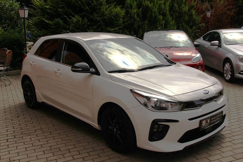 Gebraucht Kia Rio GT-Line 101 PS (74 kW) 2019 Weiß Limousine