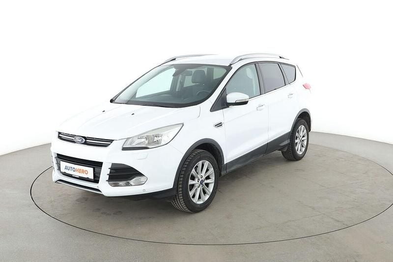 Gebraucht Ford Kuga Titanium 150 PS (110 kW) 2015 Weiß SUV